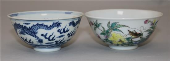 A Chinese blue and white dragon bowl and a Chinese famille rose crickets and flowers bowl, 9.2cm and 9.7cm